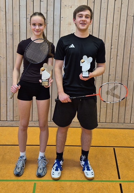 FS Sport: Felicitas und Nils neue Sieger im Badminton